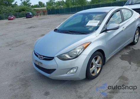 2013 Hyundai Elantra Gls/Limited from USA, damaged, VIN 5NPDH4AE1DH284131